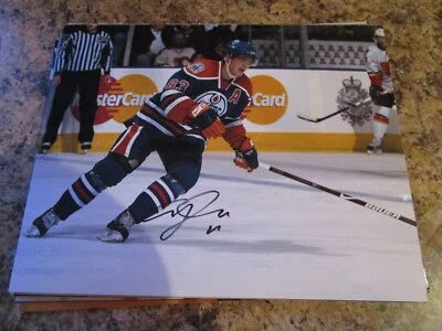 FOTO BRILLANTE FIRMADA POR ALES HEMSKY 8X10 ENGRASADORES EDMONTON Foto 1 de 2
