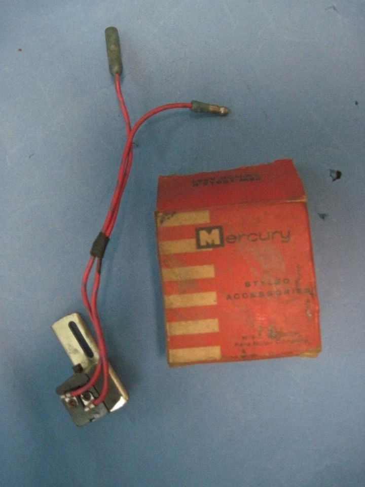 Interruptor de seguridad neutro NOS 1958 Mercury con transmisión automática FEW-15812-B Foto 1 de 1