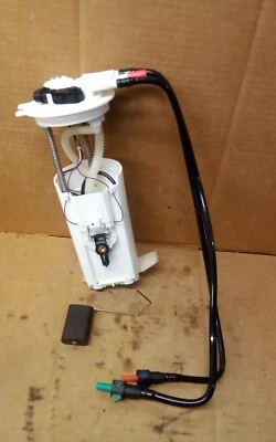 Chevrolet Cavalier 2004-2005 nuevo en caja conjunto de bomba de combustible Foto 1 de 4