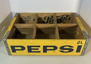 Bottiglia di legno vintage 1976 PEPSI COLA piatta-CHARLESTON SC/Woodstock CO-Cassa di legno - Foto 1 di 14