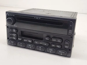 2003 2004 Ford F250-F550 Radio Stereo CD Player Tape Receiver Audio AM/FM OEM - Foto 1 di 7