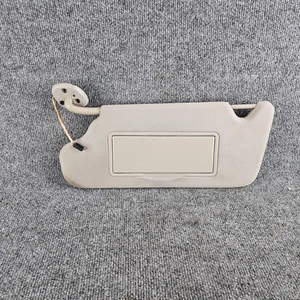 2006-2016 Chevy Impala Driver Sun Visor OEM Gray Left Side Shade W/ Lights - Foto 1 di 10