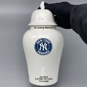 Große Keramikurne für New York Yankees Baseball Motiv, Wunschtext - Bild 1 von 5