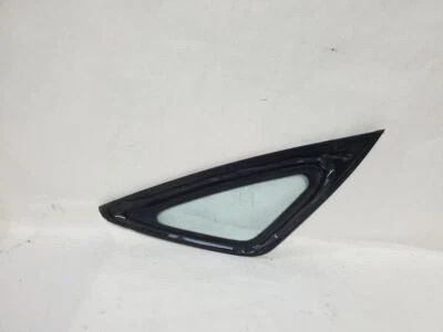 Rear Right Side Quarter Glass OEM 91 92 93 94 95 96 97 98 99 Mitsubishi 3000GT - Image 1 of 4