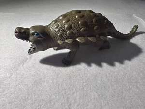 AAA Dinosauro 8" Ankylosaurus giocattolo vintage Hong Kong - Foto 1 di 11