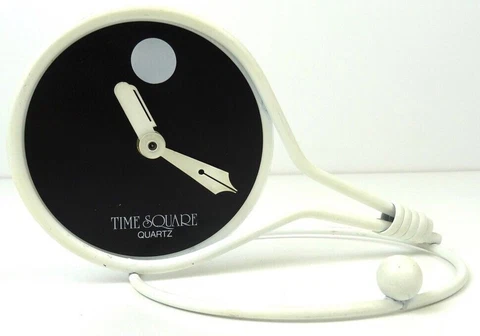 80S DESIGN POSTMODERN 1980s VINTAGE MEMPHIS WHITE POP ART DESK CLOCK Cover