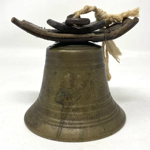 ANTIQUE PRIMITIVE BRASS LIVESTOCK COW CATTLE FARM BELL #14 VINTAGE - Picture 1 of 10