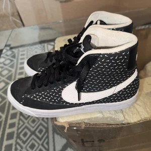 Nike Blazer, Mid 77, Größe UK 6 - Bild 1 von 11