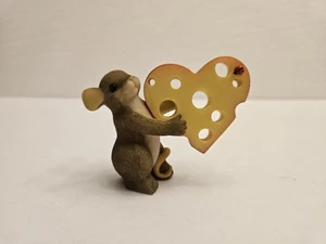 Charming Tails "It's A Little Cheesey, But I Love You" Mouse with Heart Figurine - Picture 1 of 9
