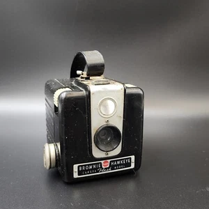 Vintage 1950s Art Kodak Bakelite Brownie Hawkeye Camera Flash Model *Not Tested - Picture 1 of 15