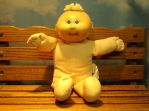 CABBAGE PATCH PREEMIE NAKED has slight flaws played with, BLOND TUFF - Picture 1 of 6