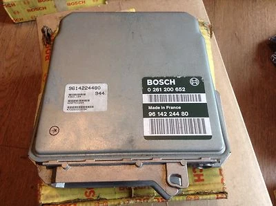 PEUGEOT 306 BOSCH ECU 0 261 200 652 9614224480 0261200652  - Image 1 of 2
