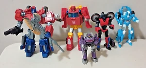 Lotto 5x Transformers Siege Legacy Core Class Figure Optimus Prime Shockwave - Foto 1 di 12
