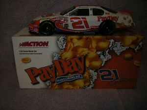 Kevin Harvick 1/24 scale clear window car diecast by action and is mint. - Bild 1 von 1
