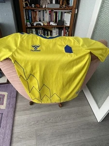 Everton Fc Shirt - Picture 1 of 6