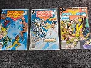 DC Comics Wonder Woman Bulk (323,324,327) Comic Books (1942 Series) - Picture 1 of 4
