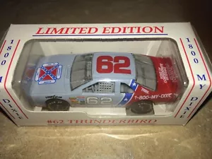 Dukes Of Hazzard Emblema Nascar Thunderbird Sons Of Confederate Veterens Auto 1:64 - Foto 1 di 9