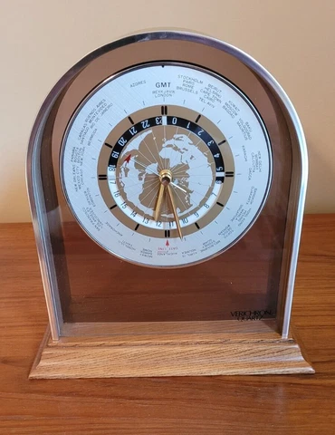 Vintage Verichron World Time Clock Sweeping Second Hand  Prestine Japan Quartz Cover