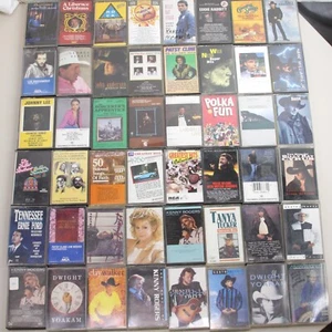 Cassettes tapes Lot of 52 Country & Others Rogers Travis Dolly Wynonna Brooks - Picture 1 of 19