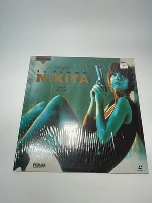 La Femme Nikita (1990) Widescreen Letterboxed / LD Laserdisc, Dir: Luc Besson - Image 1 of 4