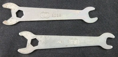 Lote de 2 llaves combinadas vintage ACME #2029 Foto 1 de 4