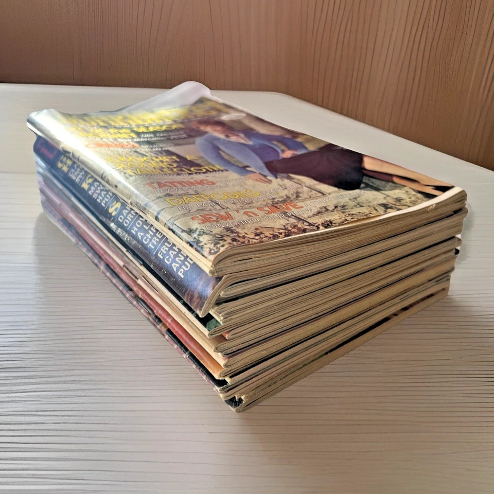 The Workbasket ~ 1977 to 1979  ~ Lot of 20 ~ Vintage Home and Needlecraft - Imagem 1 de 2