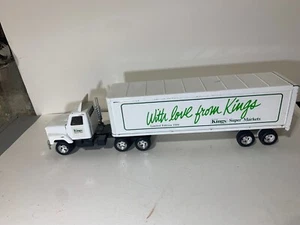 Vintage 1970's ERTL Kings Supermarket Pressed Steel Tractor Trailer Truck Orig - Picture 1 of 5