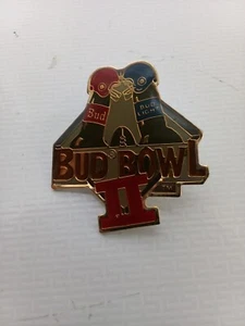 Bud Bowl 2 Pin, Circa 1990 - Bild 1 von 2