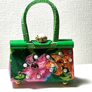 OOAK Barbie Puppe Handtasche grün Blumenmuster Tasche für 11" Modepuppen entworfen von Bee - Bild 1 von 8