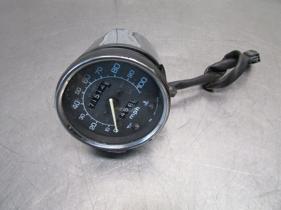 51 G HONDA SHADOW  VLX 600 2003 OEM  GAUGE SPEEDOMETER (71.514 MLS) - Image 1 of 4