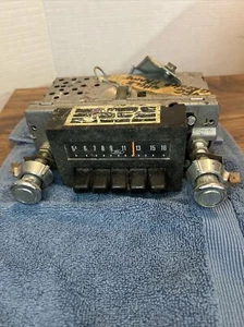Vintage Ford AM Pushbutton Car Radio With Factory Knobs UNTESTED - Picture 1 of 13