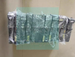 ONE Servo Driver Mitsubishi MDS-D-SVJ3-35NA usato - Foto 1 di 1
