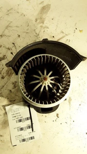 ДВИГАТЕЛЬ ВЕНТИЛЯТОРА 04-10 VOLKSWAGEN TOUAREG - Изображение 1 из 4