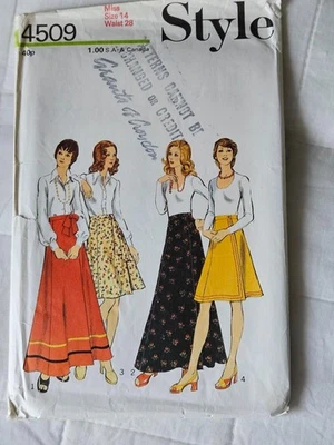 Vintage 1970s skirt pattern Style 4509 size 14 waist 28 - Image 1 of 2
