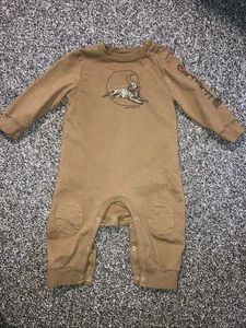 Carhartt Jungen Größe 6 Monate Khaki Braun Einteiler Outfit mit Hund - Bild 1 von 5