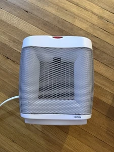 Holmes Portable Compact Ceramic Electric Heater 1500W Model HCH-4062 w/Box etc. - Picture 1 of 10