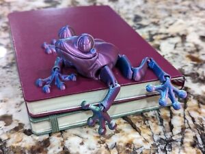 3D Printed Articulated Iridescent Frog Figurine Toy Sculpture Blue Green Purple