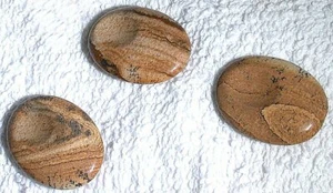  Piedra de preocupación con sangría con sangría natural ovalada de 1 1/2 pulgadas de un jaspe natural ES9189 - Imagen 1 de 1