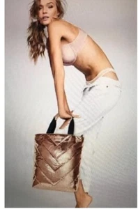 New Victoria's Secret Limited Edition METALLIC ROSE GOLD Tote Hand Bag - Picture 1 of 3