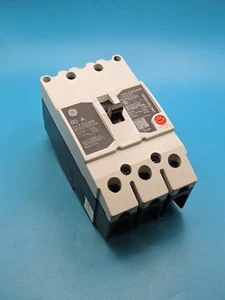 CIRCUITO TEYL3060B GENERAL ELECTRIC 3 POLOS 60AMP 480VAC 65KA (Se envía el mismo día) - Imagen 1 de 4
