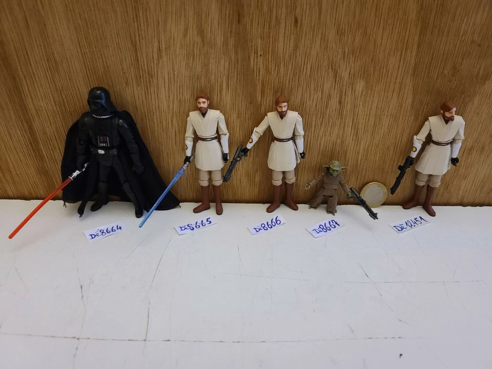 (44) lot de 3 figurines au choix STAR WARS  NEUF HASBRO  yoda / vador / obi-wan - Photo 1/1