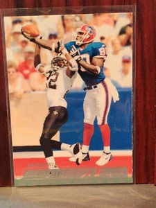 2002 Stadium Club #22 Eric Moulds 🏈 Buffalo Bills - Picture 1 of 2