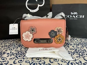 Bolso de hombro COACH Swagger 20 con 5 apliques de rosa de té 18858 melón/metal oscuro - Imagen 1 de 12