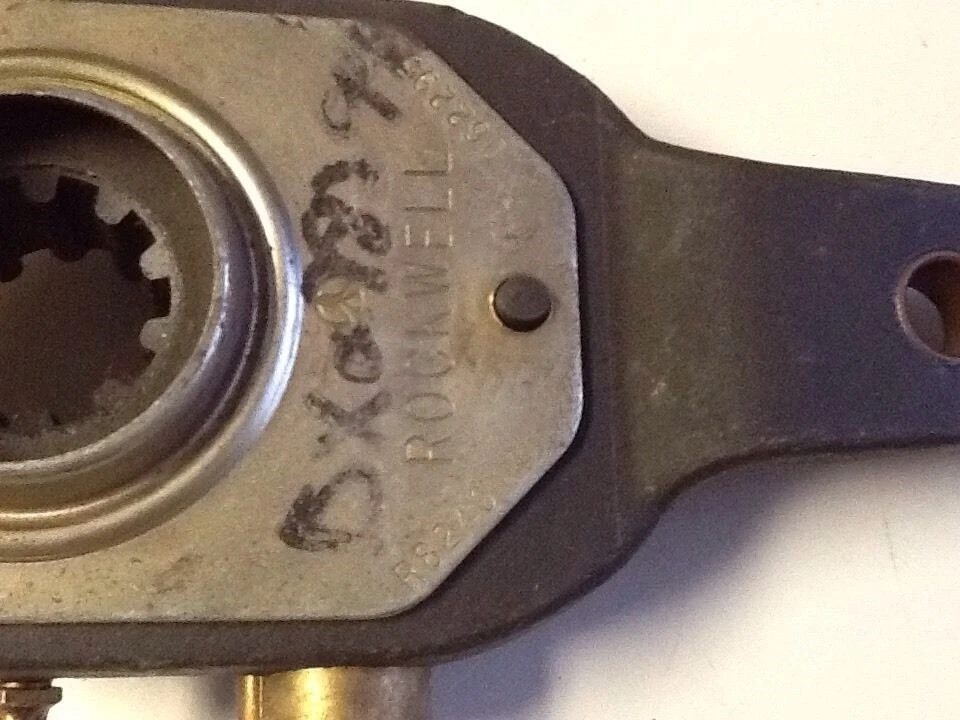 Ajustador de freno holgado manual Rockwell R824014, se adapta a Meritor R82401 NOS Foto 1 de 4