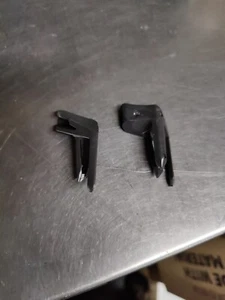 Nuovo Herman Miller Mirra 2 sedie panca OEM grigio chiusura schienale parti un set entrambi - Foto 1 di 3