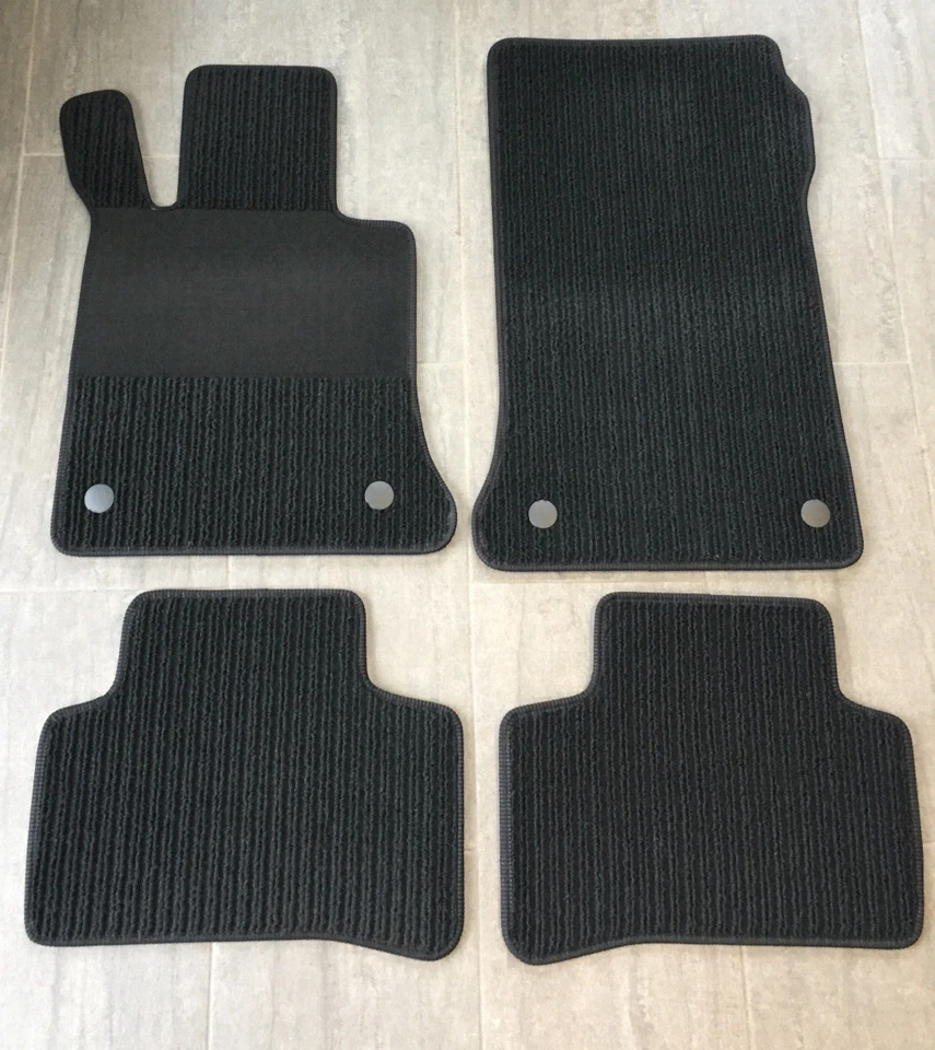 Mercedes GLK X 204 Fußmatten Autoteppiche Tretford schwarz NEU - Bild 1 von 1