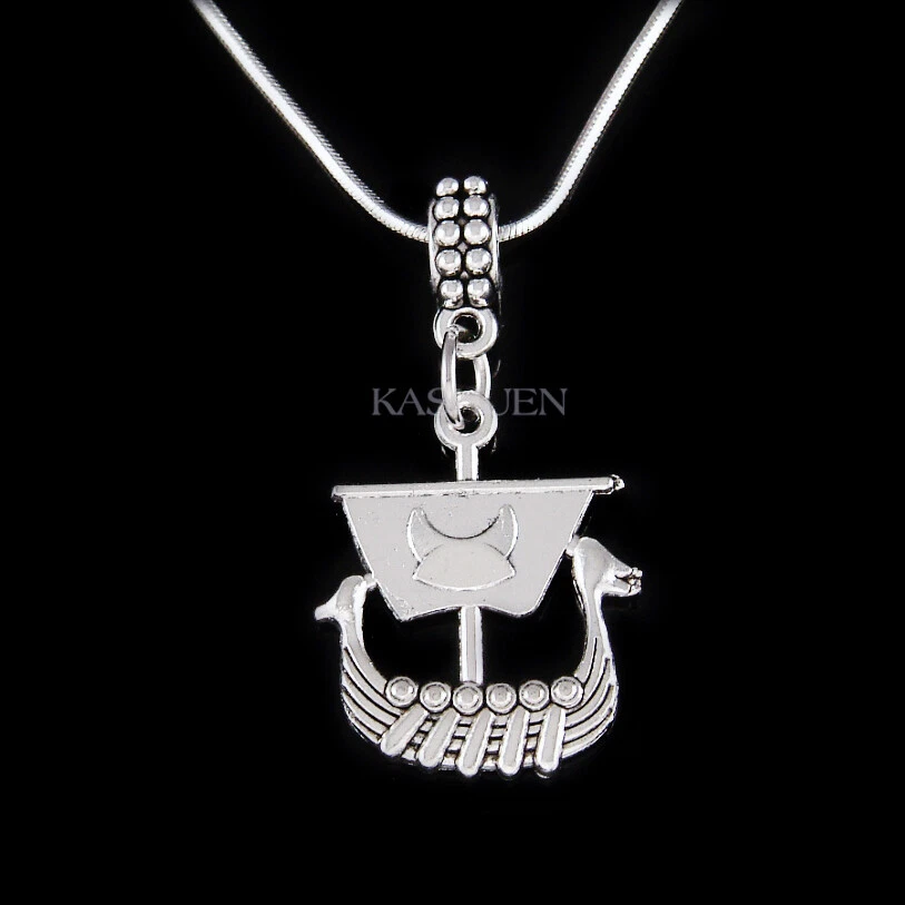 ~Viking Ship Longships Piratas Nórdicos HTTYD Llavero Regalo de Cumpleaños Dije Collar Foto 1 de 4