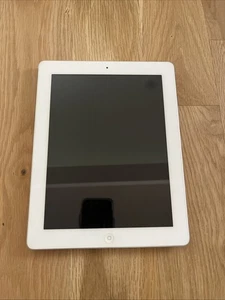 Apple iPad 4th Gen. A1458 16 GB, Wi-Fi, 9.7" MD513LL/A - White - Picture 1 of 4