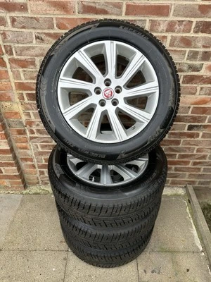 NEU Original Jaguar E-Pace 18Zoll Alufelgen mit Winterreifen - Bild 1 von 4