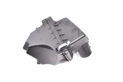 Lexus NX300h Air Filter Box Housing 17705-36110 2019 RHD 13584991 - Image 1 of 4